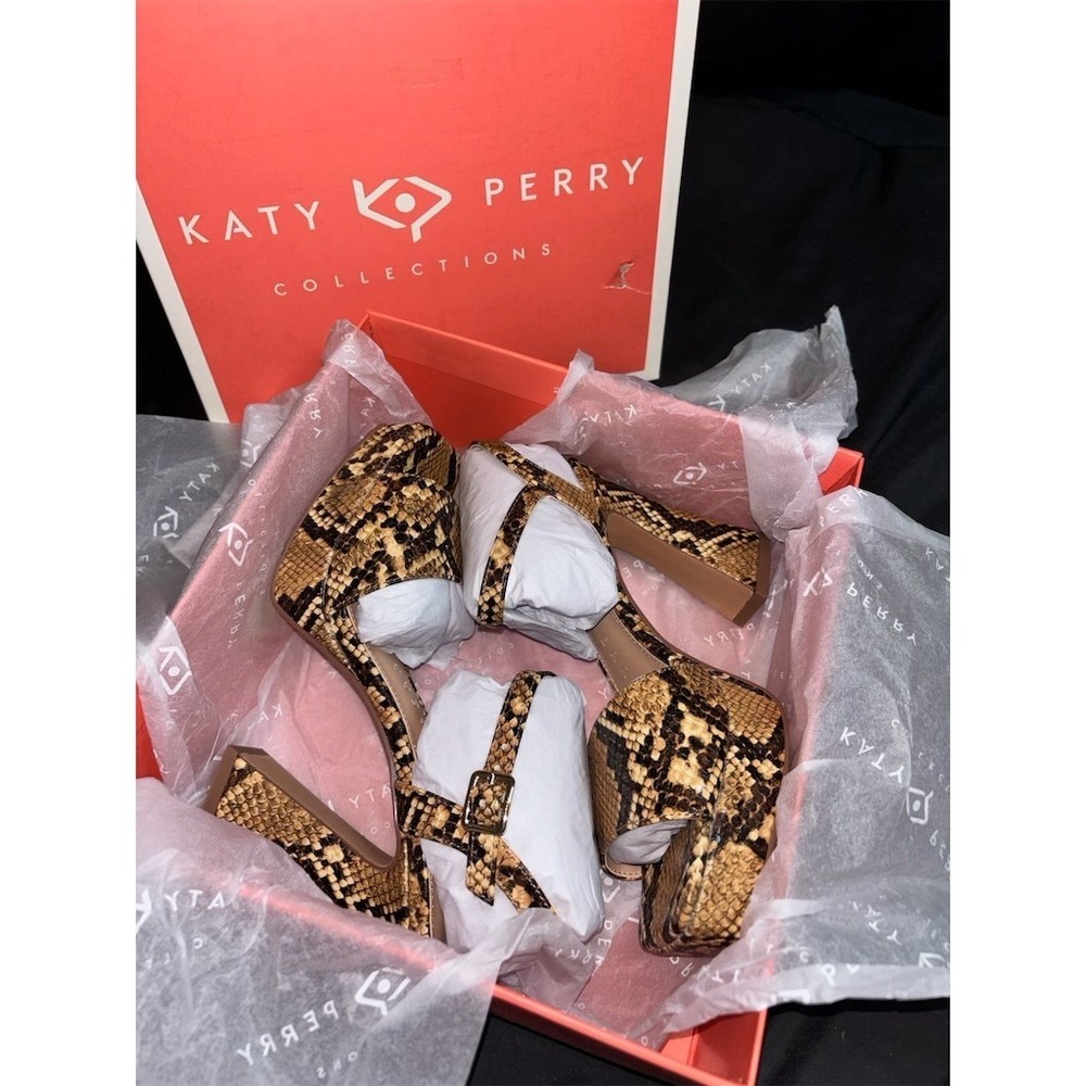 Katy Perry Collections Square Toe Platform Block Heel Sandal Brwn 6 smooth snake